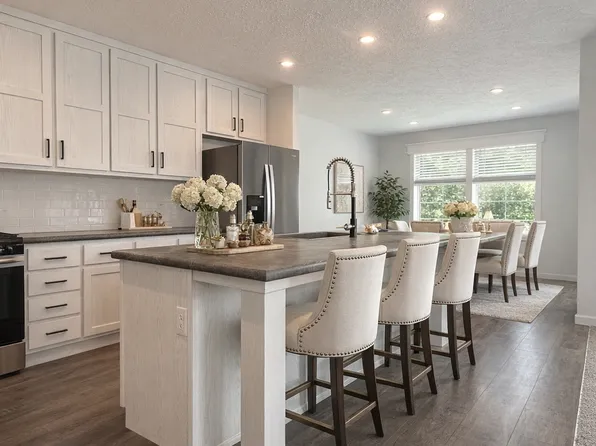 22322 S Cedar Dr #68, Channahon, IL 60410