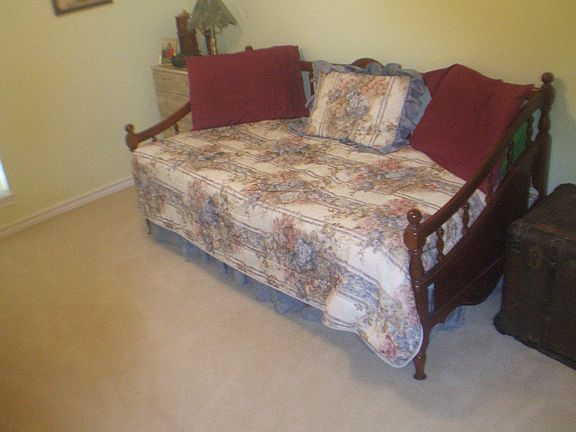 5th image of 6108 Deerfield Dr