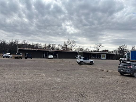 3rd image of 6598 State Highway 98