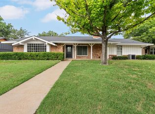 1132 Woodland West Dr, Woodway, TX 76712