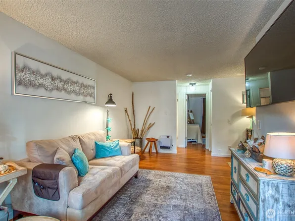 178 Lover's Lane #A102, Orcas Island, WA 98245