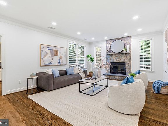 4th image of 20888 Nerine Ct
