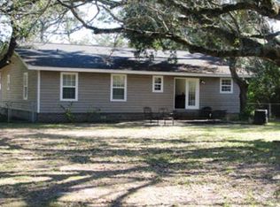 8225 Mobile Ave, Elberta, AL 36530