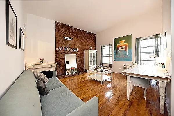 228 W 15th St #4A — Photo 3