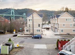 8816 N Edison St #A, Portland, OR 97203
