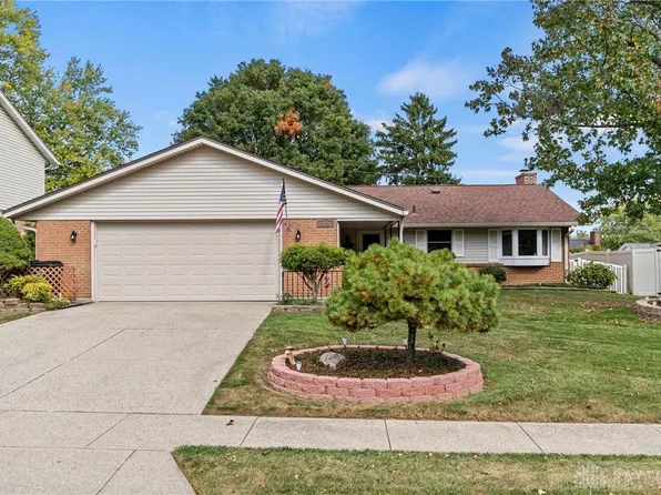 383 Zimmer Dr, Fairborn, OH 45324