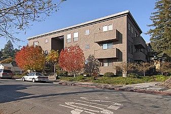 Exterior :: 1500 Sherman Ave #