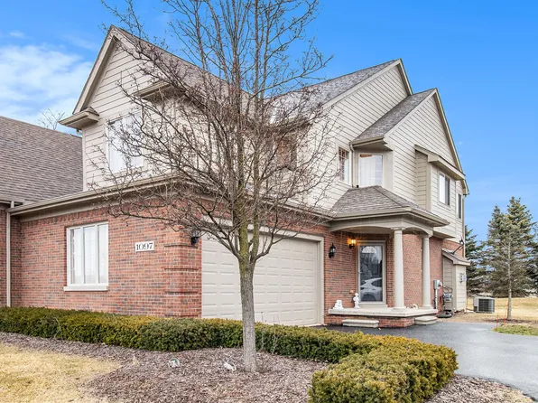 1097 Ryan Ct, Highland, MI 48357