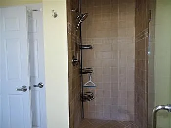 68 Center St #16 — Photo 18