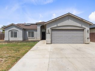 7330 Ashworth Ave, Visalia, CA 93291