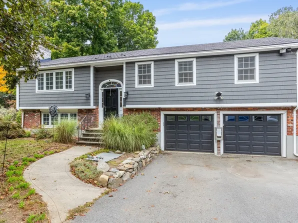 32 Howard Rd, Maynard, MA 01754