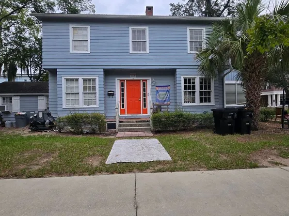 Woodbury Row, 1100 SW 6th Ave, Gainesville, FL 32601