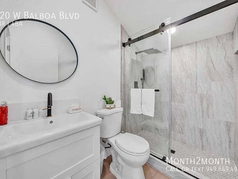 920 W Balboa Blvd — Photo 42