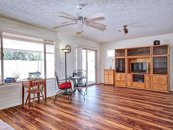 4th image of 10916 W Sun City Blvd