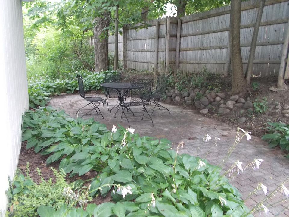 Brick patio exclusively for this apartment