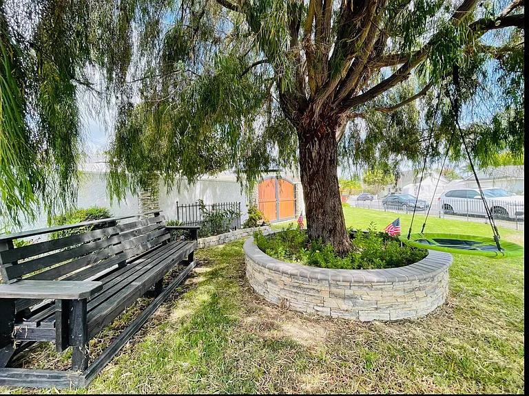 6051 Modoc Rd — Photo 52