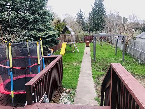 3rd image of 7805 W Forest Preserve Ave