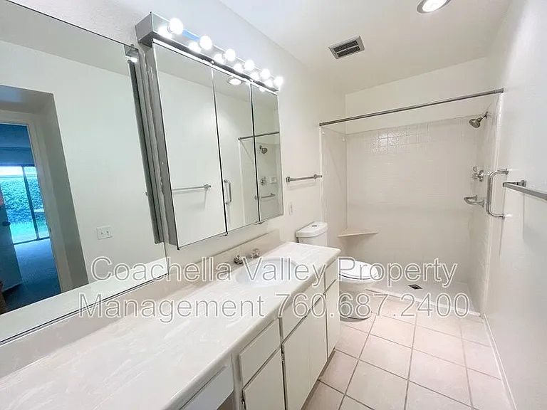 1111 E Ramon Rd #7 — Photo 28
