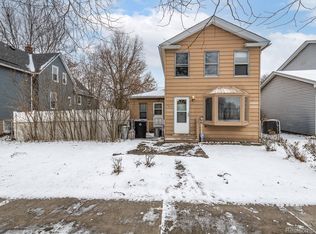 547 Pine St, Wyandotte, MI 48192