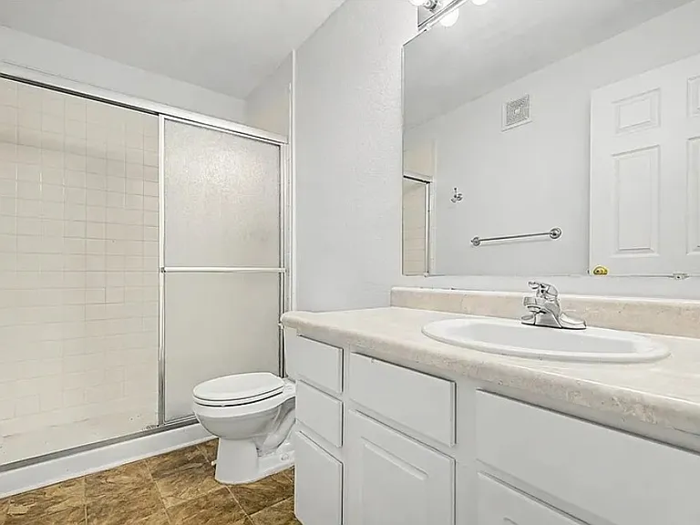 18284 E Floyd Ave #J — Photo 10
