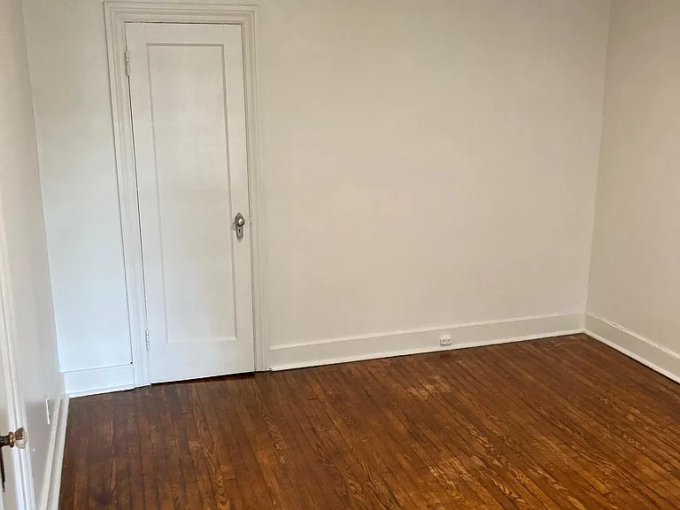 210 S Allen St #8 — Photo 10