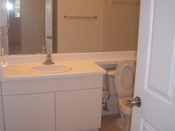 5th image of 2600 S University Dr APT 115