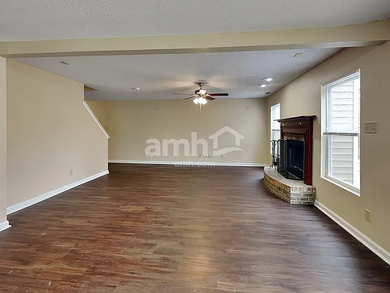 933 Balto Dr — Photo 6