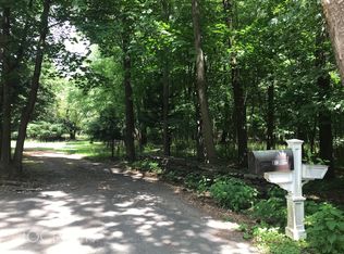 801 E Saddle River Rd, Ho Ho Kus, NJ 07423