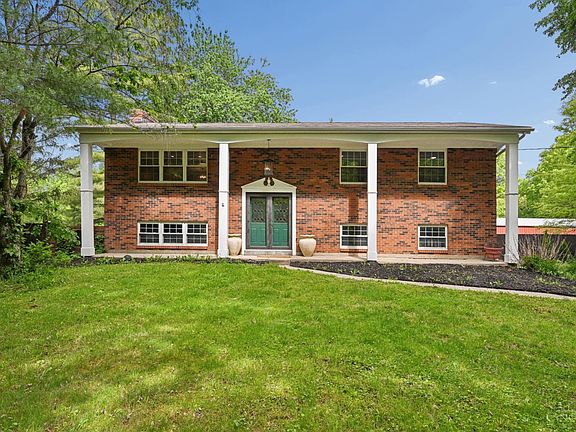 2nd image of 2782 Lair Rd