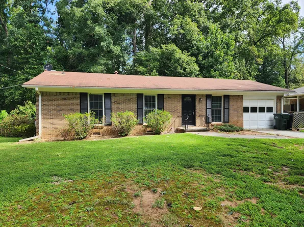 829 E Glochester Pl, Norcross, GA 30071