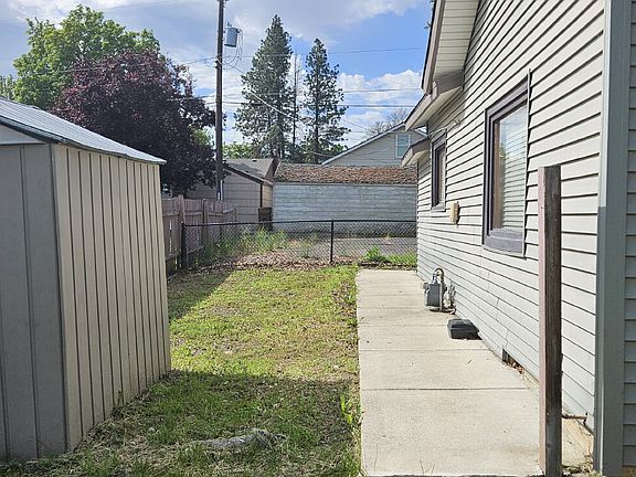 2nd image of 3617 W Heroy Ave