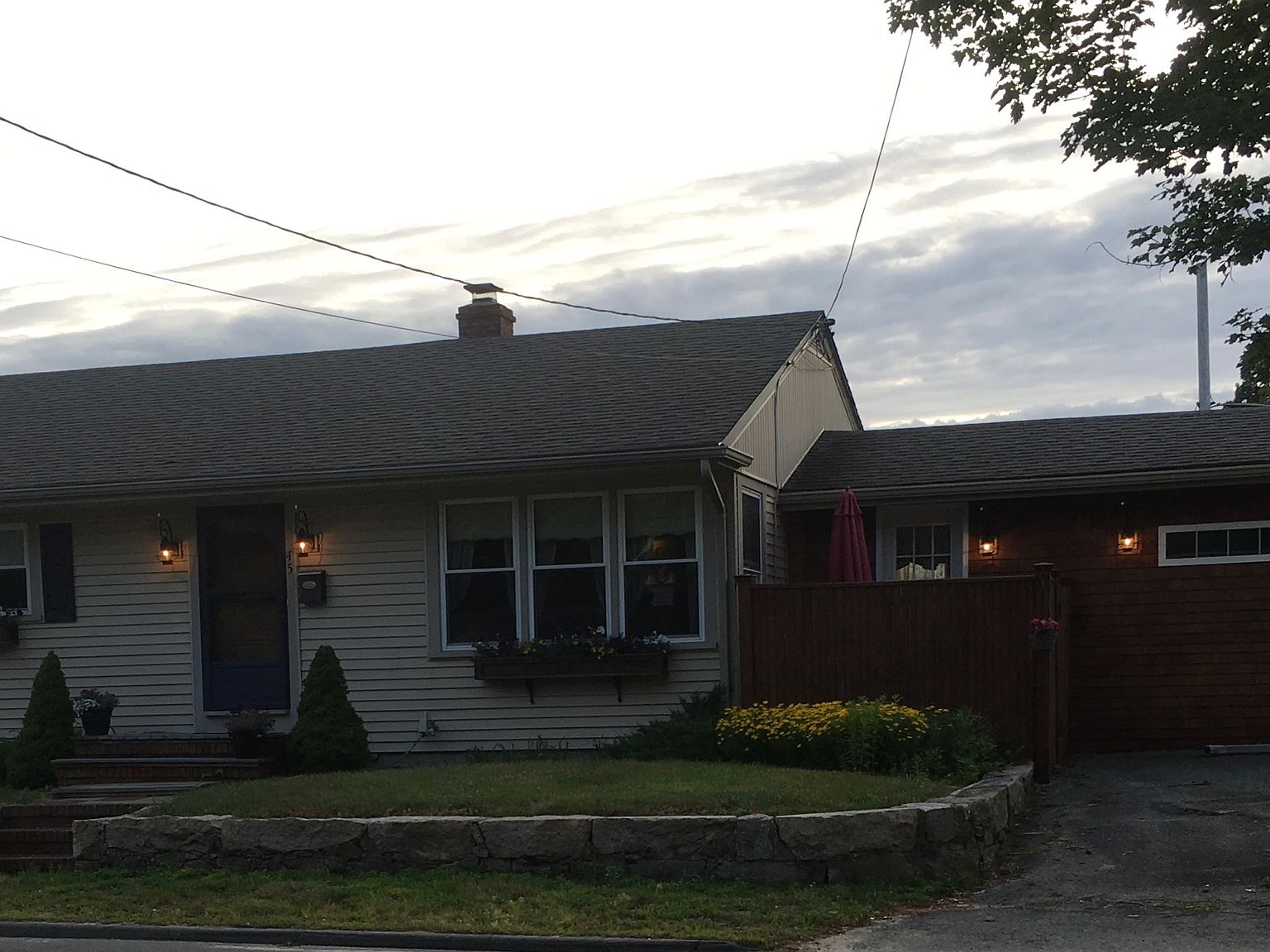 45 Middle Rd, MA 02743 Zillow