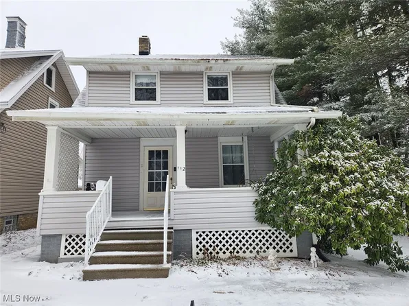 112 W Walnut St, East Canton, OH 44730