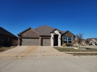 3217 Shady Brook Ln, Aubrey, TX 76227
