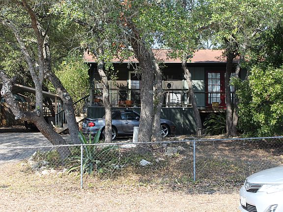 3rd image of 517 Eastview Dr