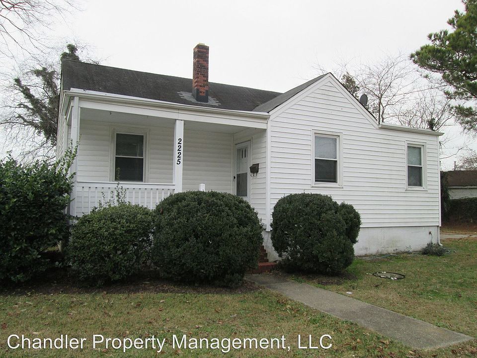 1st image of 2225 Cromwell Dr