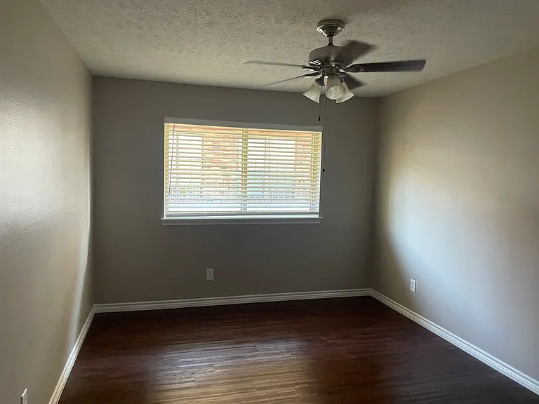 6242 Oram St #B — Photo 7