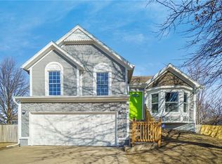 8014 W 147th Ter, Overland Park, KS 66223