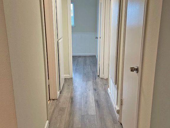 5th image of 247 N Capitol Ave Unit 213
