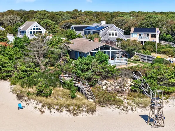 28 Patricia Ln, Harwich Port, MA 02646
