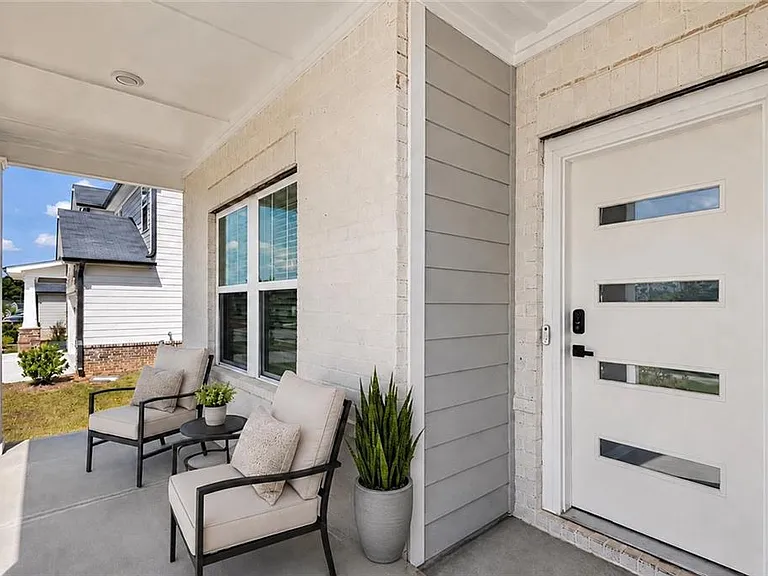 4161 Dean Grove Way — Photo 2