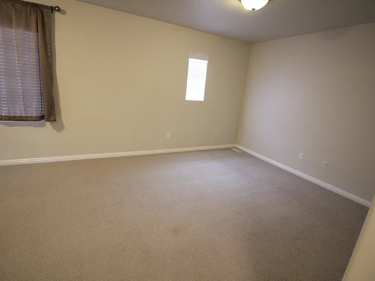 157 S 2775 W — Photo 24