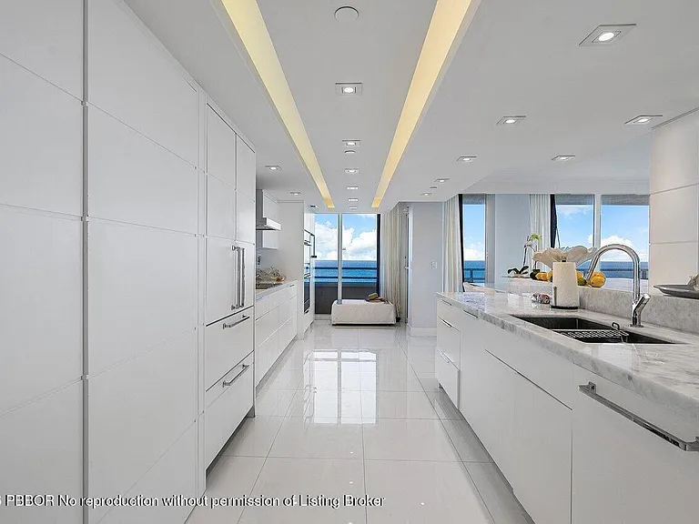 3560 S Ocean Blvd #Penthouse 1-1 — Photo 5