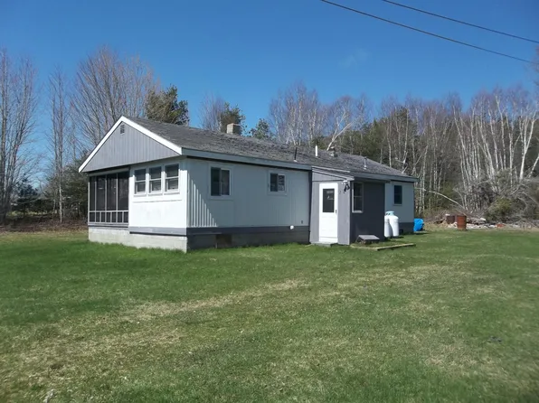 708 West Street, Princeton, ME 04668