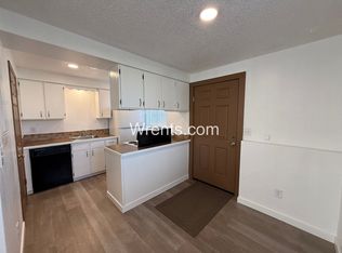 2 bed units in Gonzaga Area, Spokane, WA 99207