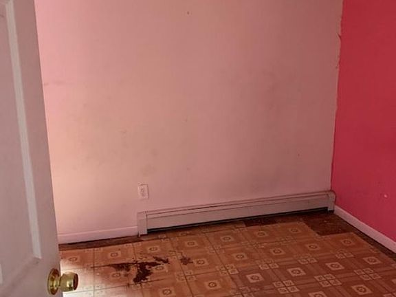 5th image of 91 Ann St