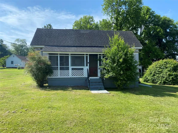 164 Grove St, Mocksville, NC 27028