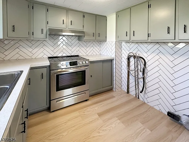 100 Belvidere Ave #A — Photo 3
