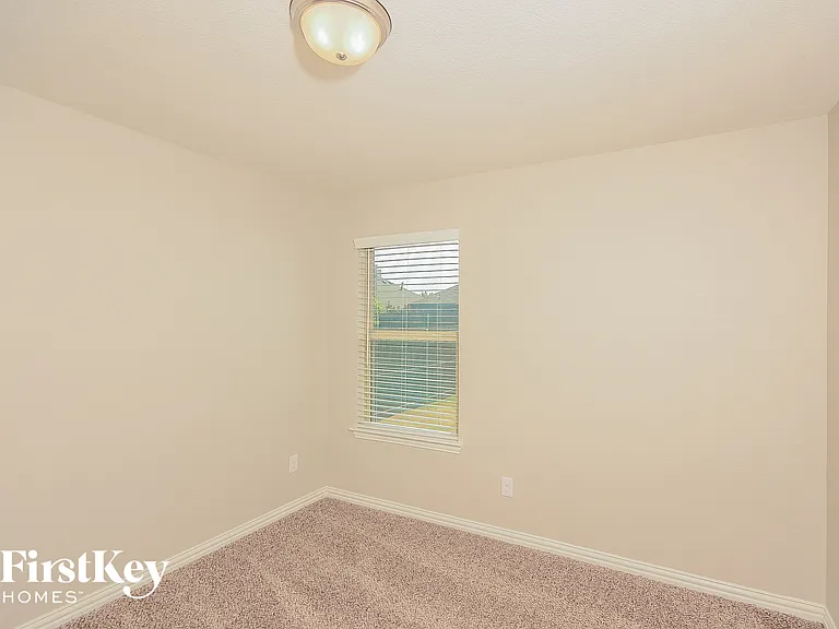 145 Cedar Canyon Dr — Photo 12