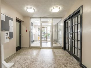 31 Paxtonia Blvd #50125B-9, Toronto, ON M3K1W1